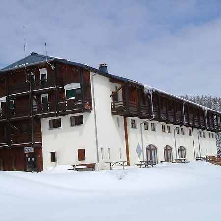 Hotel Club Le Risoux Bois-dʼAmont Eksteriør billede